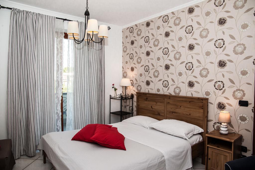 Certe Notti - Suites Pompeja Zewnętrze zdjęcie